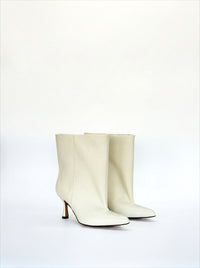 Chiara Vanilla